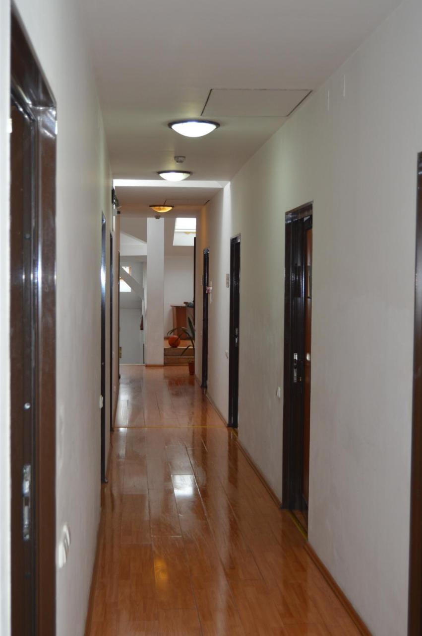 Kollege Hostel Κλουζ-Ναπόκα Εξωτερικό φωτογραφία